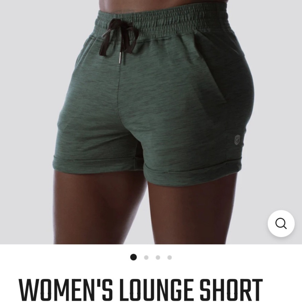 Women’s NWT Born Primitive Lounge Shorts Evergreen Size Small
